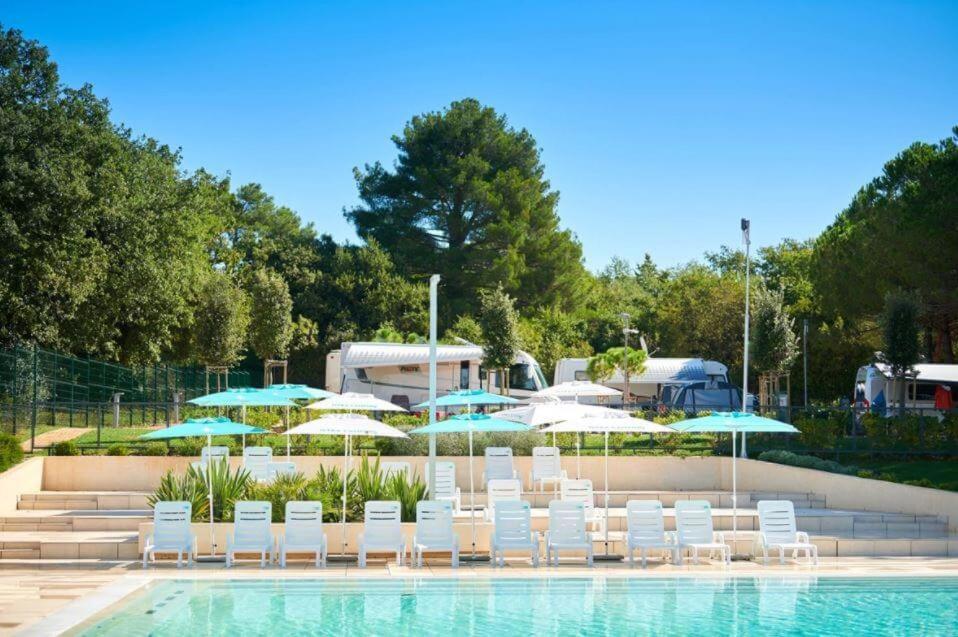 Easyatent Camping Stella Maris Umag Buitenkant foto