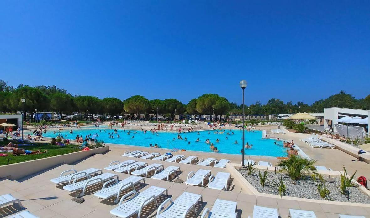 Easyatent Camping Stella Maris Umag Buitenkant foto